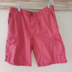 IZOD Saltwater Cargo Shorts Mens 36 Faded Distressed Red Casual Beach Summer